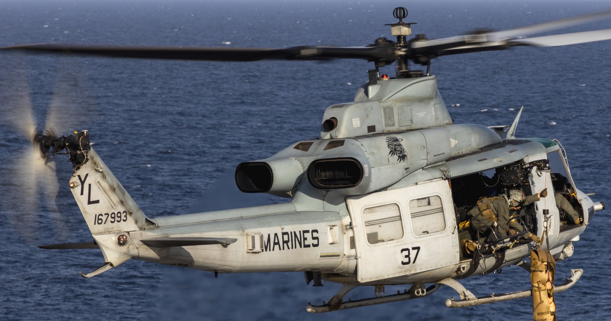 hmla-367 scarface marine light attack helicopter squadron uh-1y venom 96