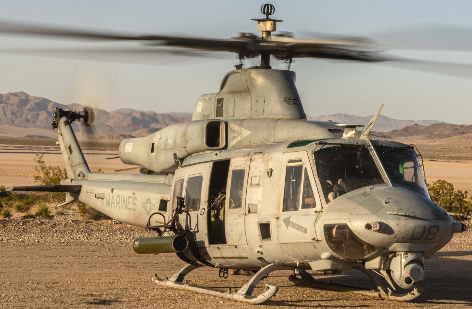 hmla-367 scarface marine light attack helicopter squadron uh-1y venom fort irwin 111