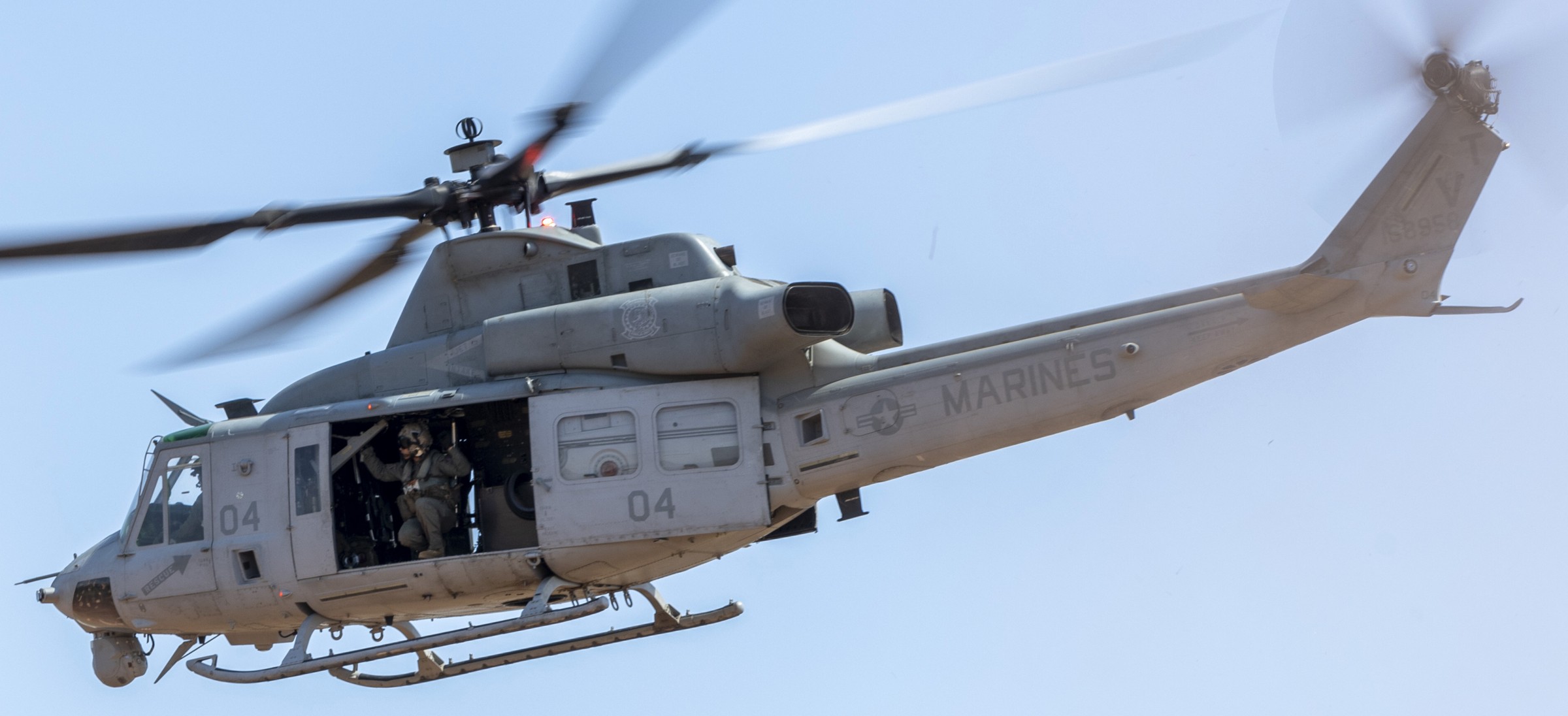 hmla-367 scarface marine light attack helicopter squadron uh-1y venom 116