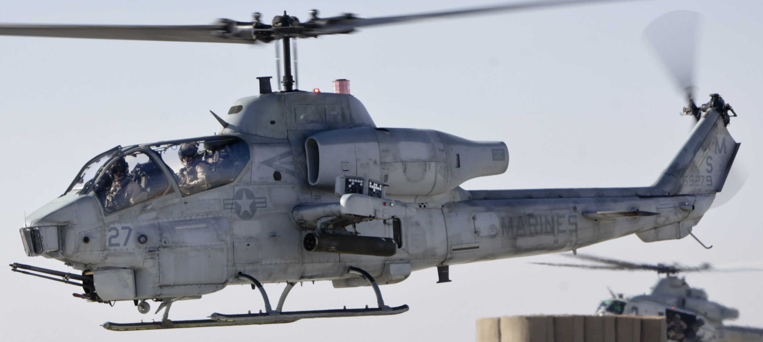 hmla-369 gunfighters marine light attack helicopter squadron ah-1w super cobra camp bastion afghanistan 24