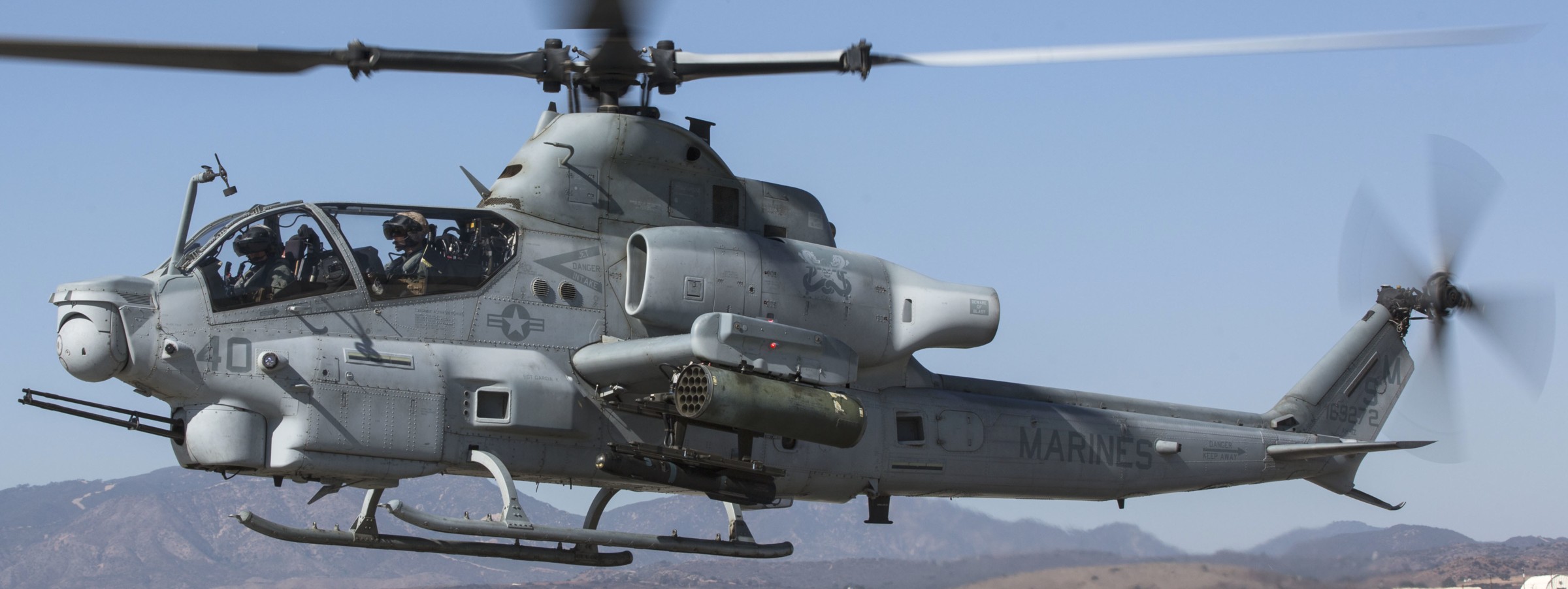 hmla-369 gunfighters marine light attack helicopter squadron ah-1z viper camp pendleton california 56