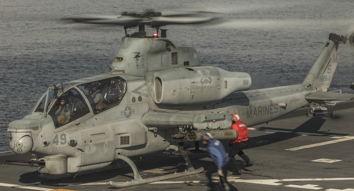 hmla-369 gunfighters marine light attack helicopter squadron ah-1z viper 82