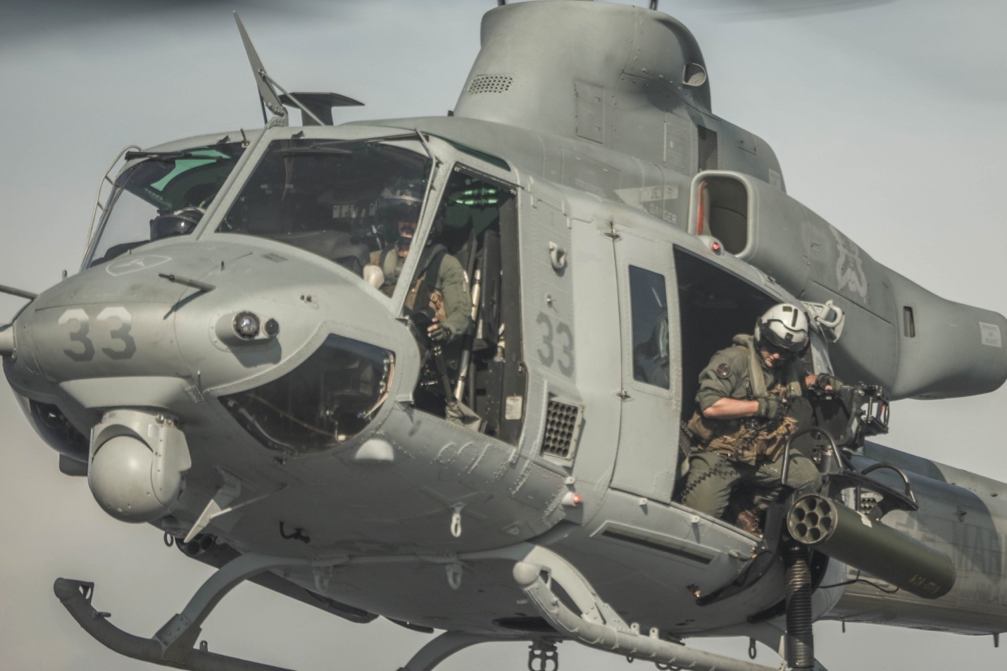 hmla-369 gunfighters marine light attack helicopter squadron uh-1y venom 83