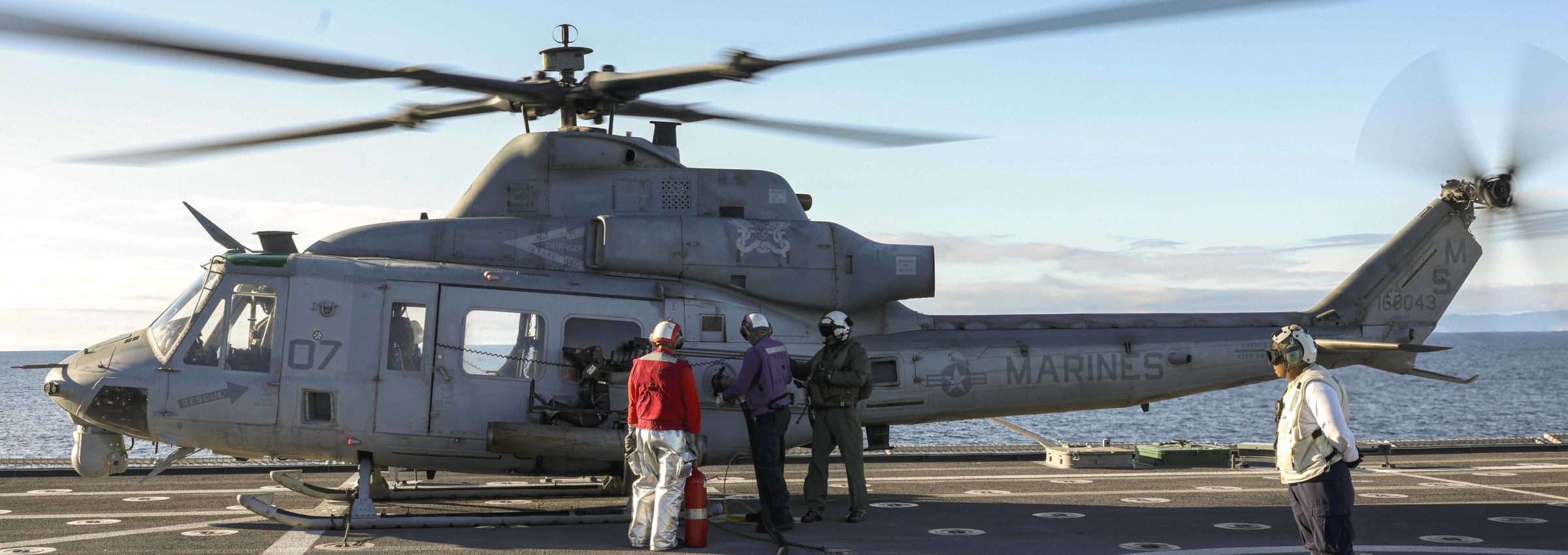 hmla-369 gunfighters marine light attack helicopter squadron uh-1y venom lcs-6 uss jackson 95