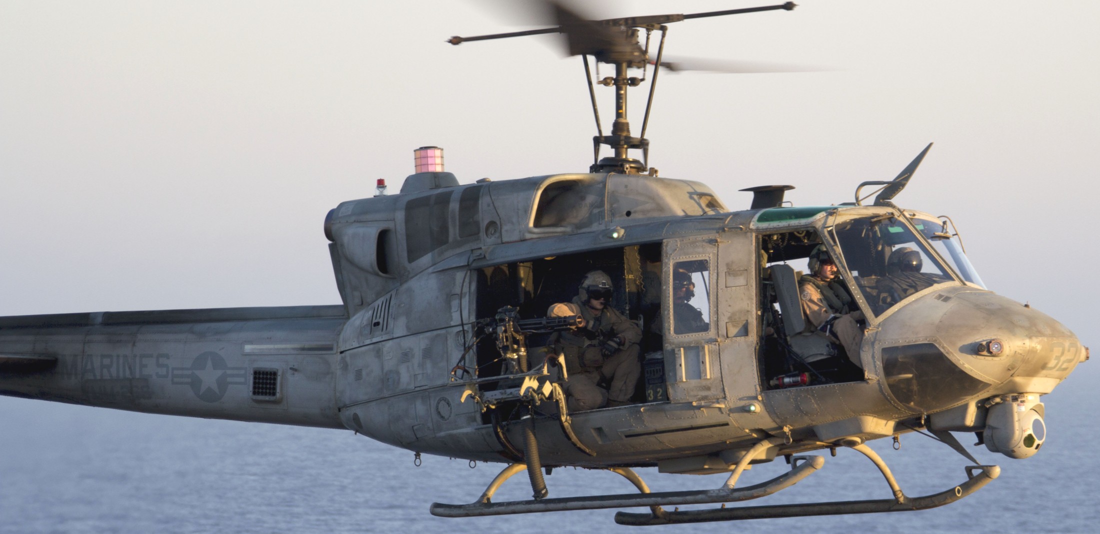 hmla-467 sabers marine light attack helicopter squadron uh-1n twin huey 39