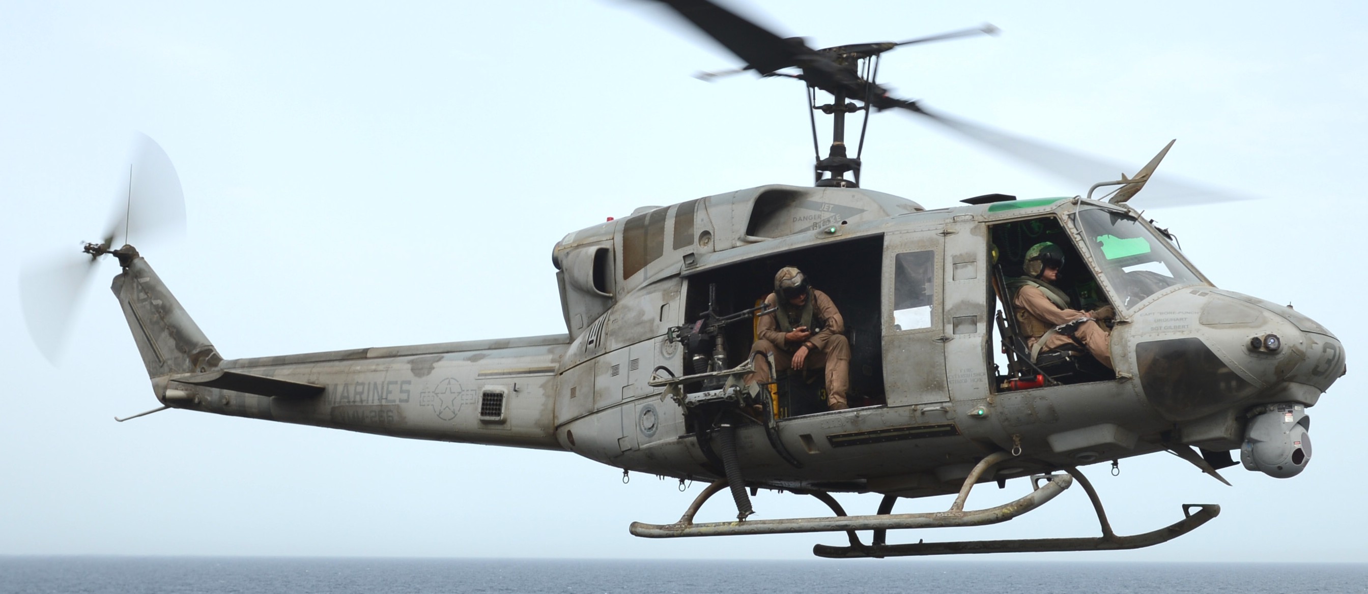 hmla-467 sabers marine light attack helicopter squadron uh-1n twin huey uss kearsarge 42