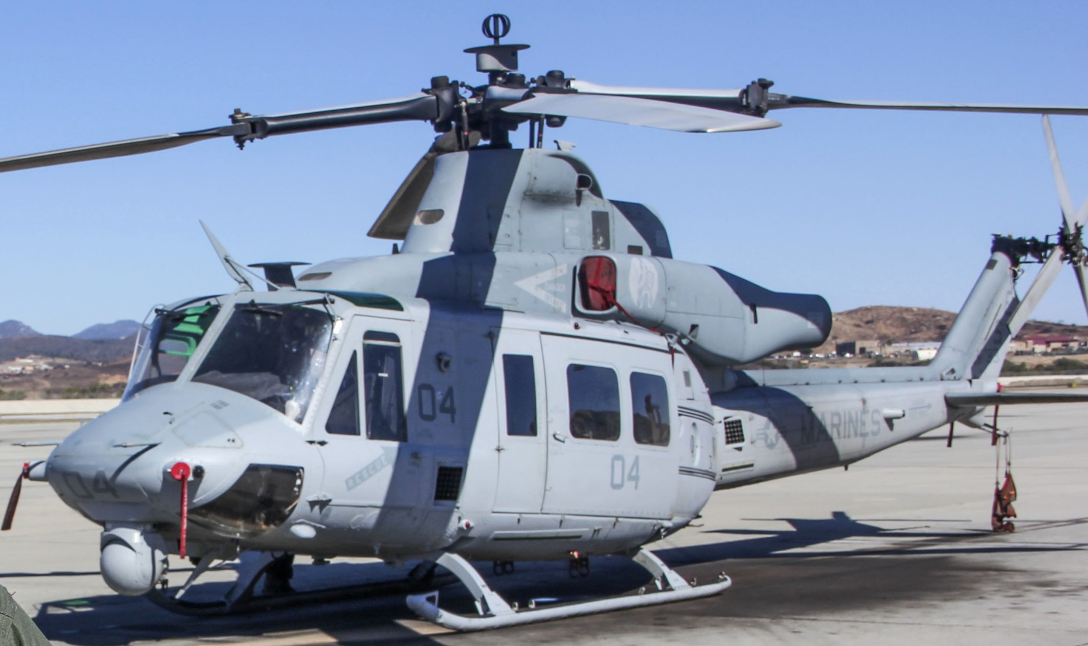 hmla-469 vengenace marine light attack helicopter squadron uh-1y venom camp pendleton 12