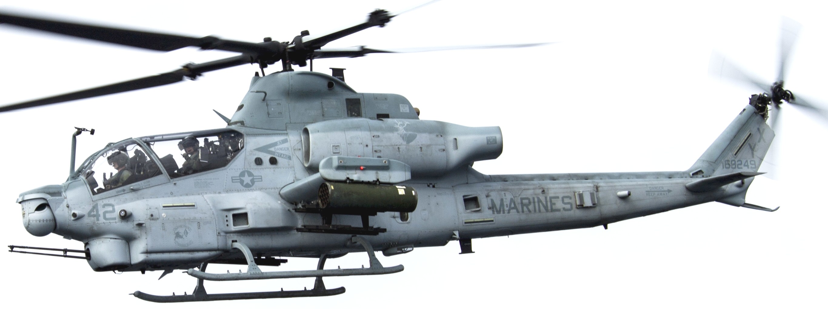 hmla-469 vengenace marine light attack helicopter squadron ah-1z viper 30