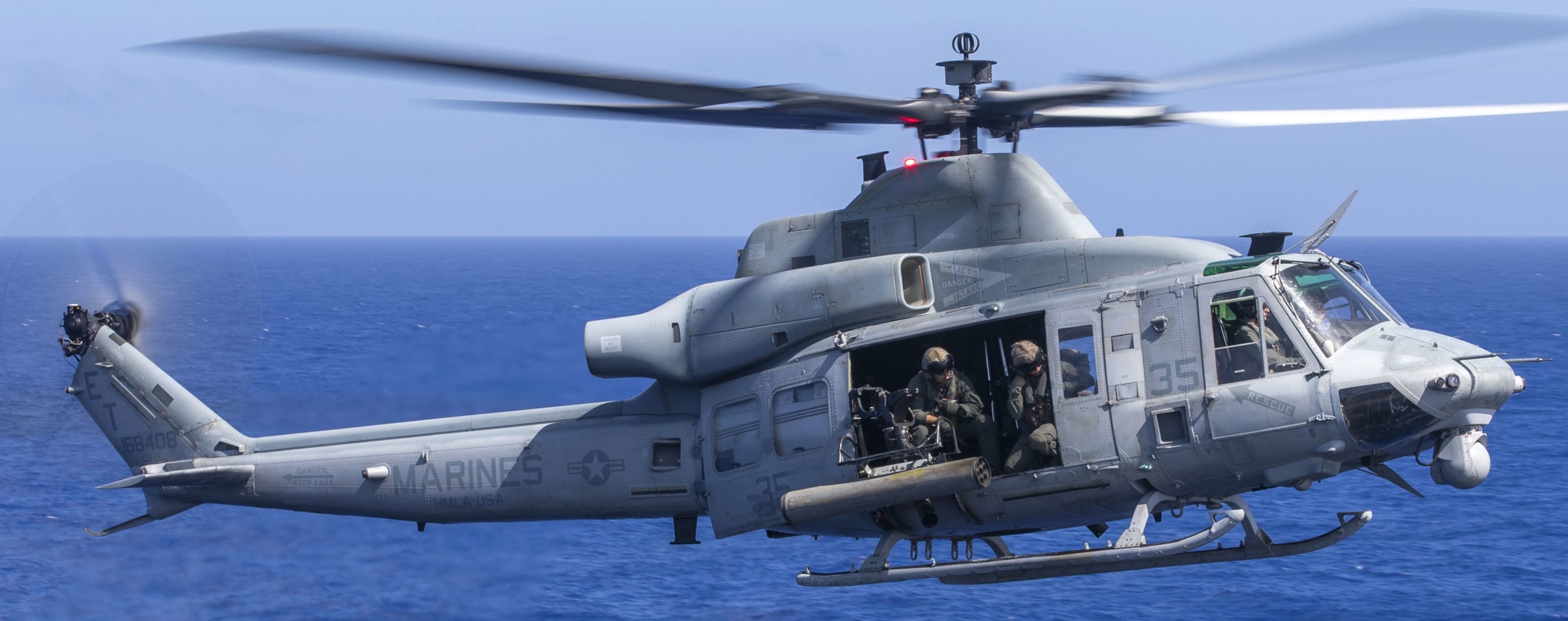 hmla-469 vengenace marine light attack helicopter squadron uh-1y venom lha-7 uss tripoli 52