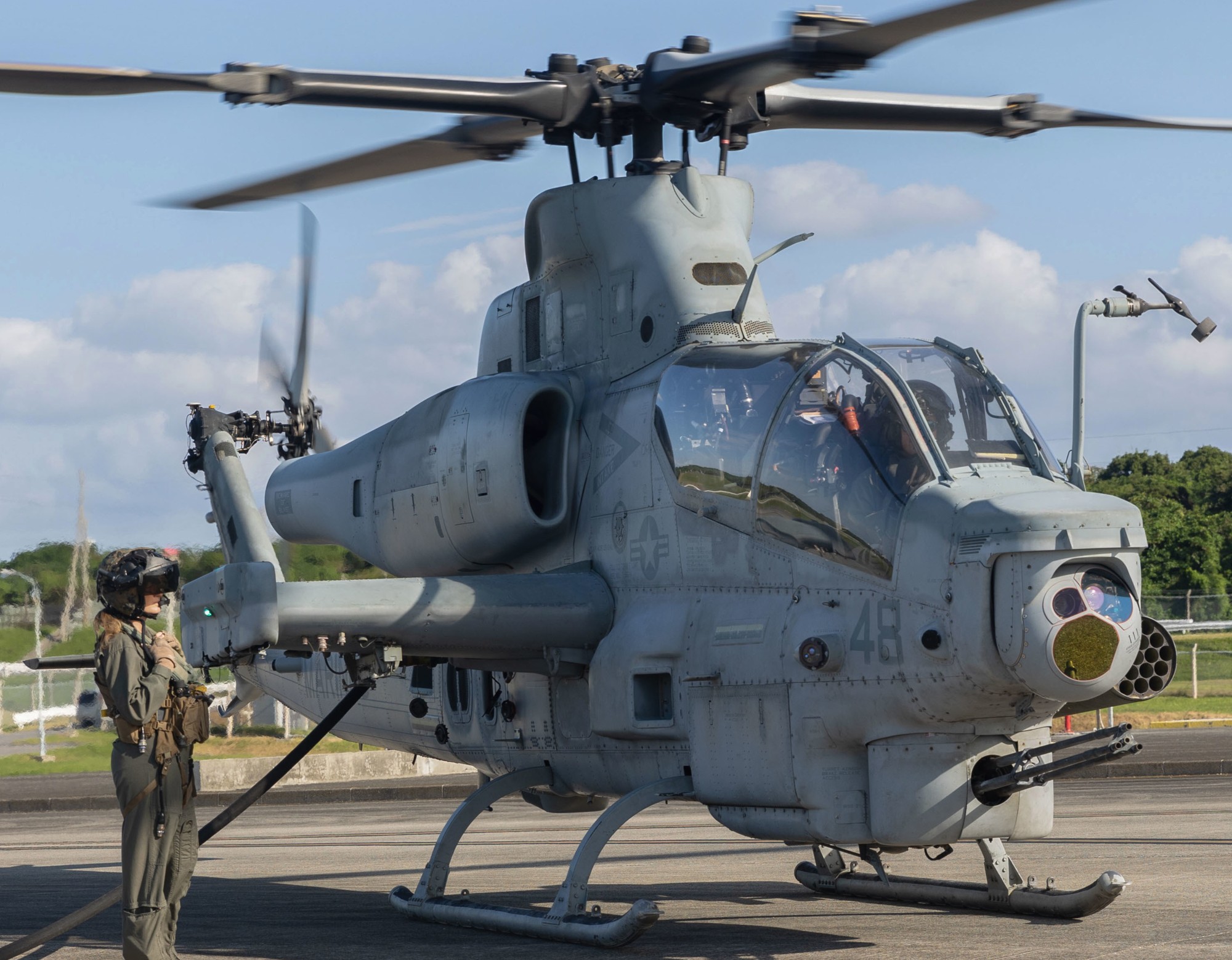 hmla-469 vengenace marine light attack helicopter squadron ah-1z viper mcas futenma okinawa japan 66