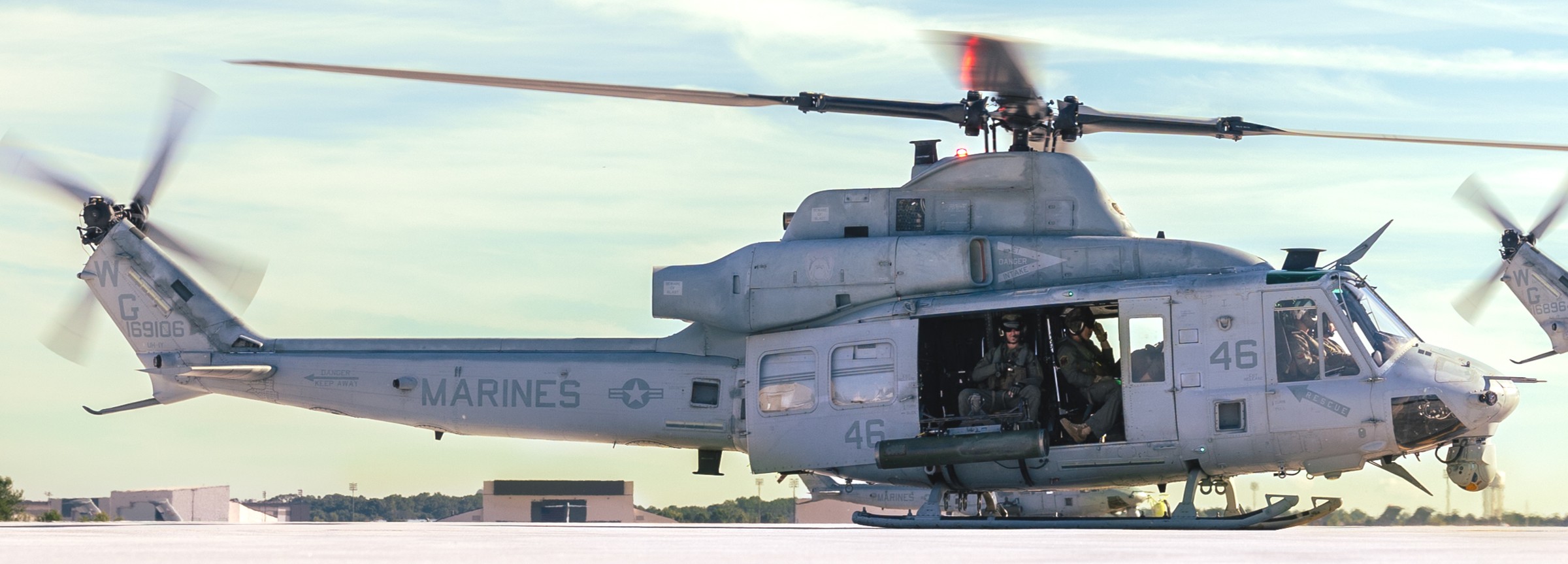 hmla-773 red dog marine light attack helicopter squadron joint base mcguire dix lakehurst new jersey 54