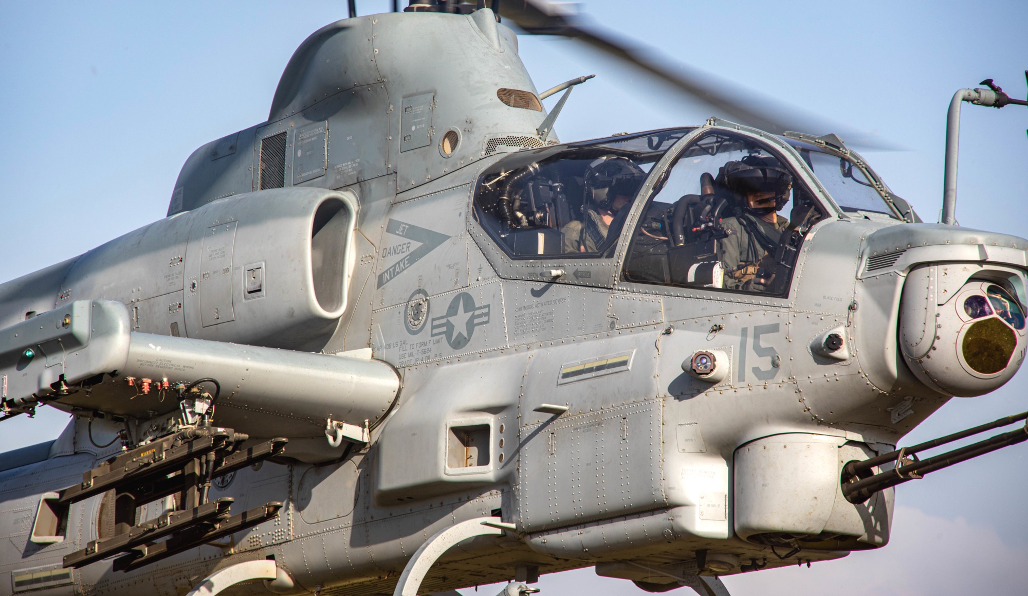 hmla-773 red dog marine light attack helicopter squadron ah-1z viper 57