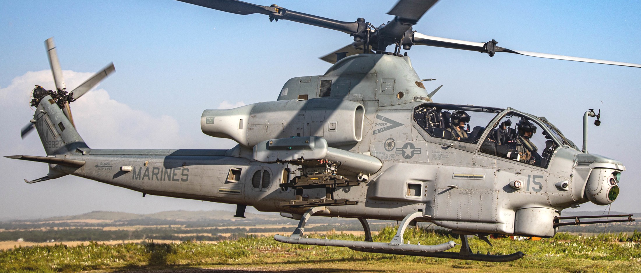 hmla-773 red dog marine light attack helicopter squadron mcguire dix lakehurst 59x