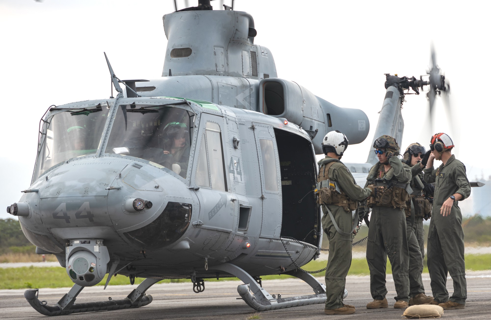 hmla-773 red dog marine light attack helicopter squadron uh-1y venom 67