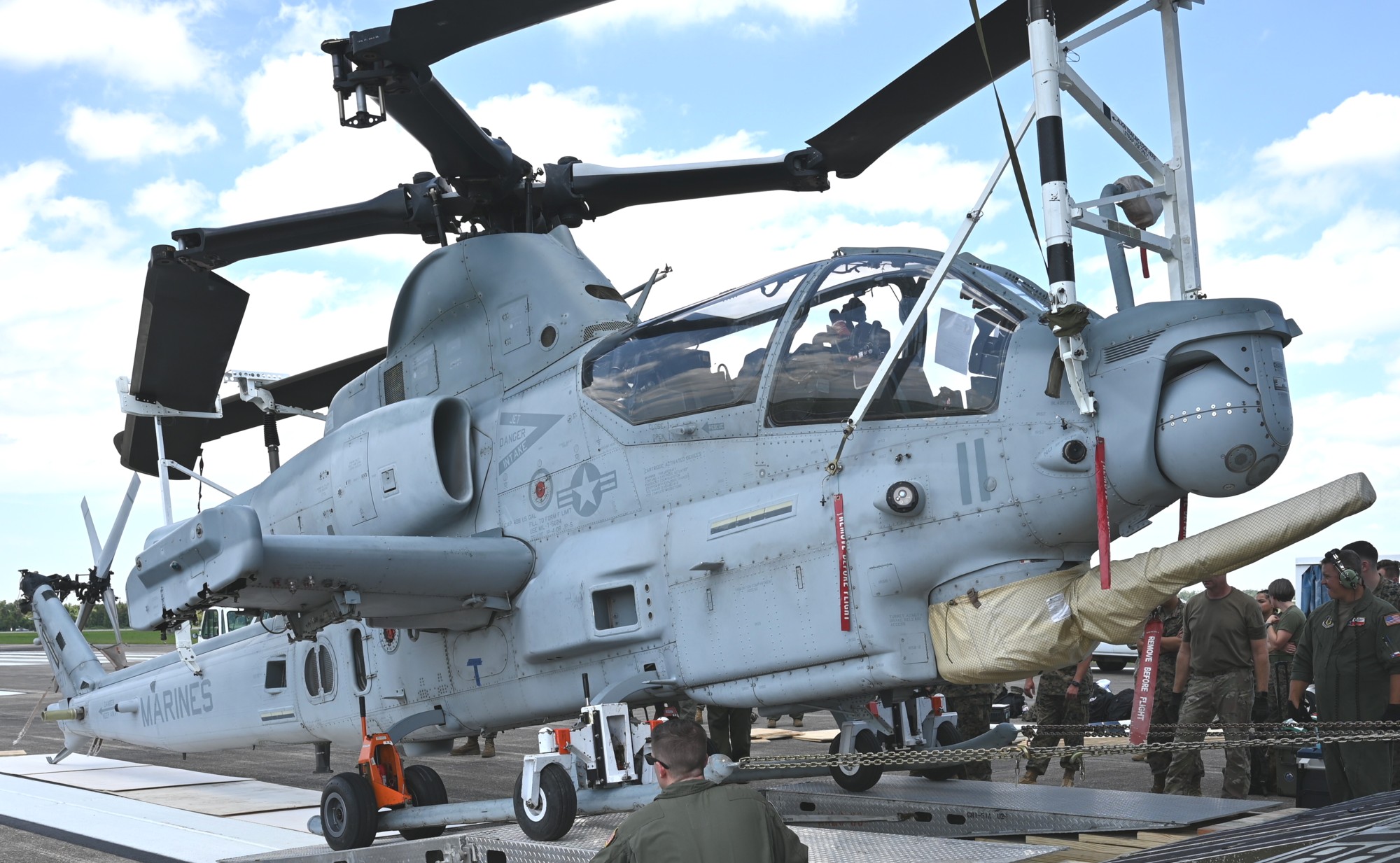 hmla-773 red dog marine light attack helicopter squadron ah-1z viper nas jrb new orleans 75