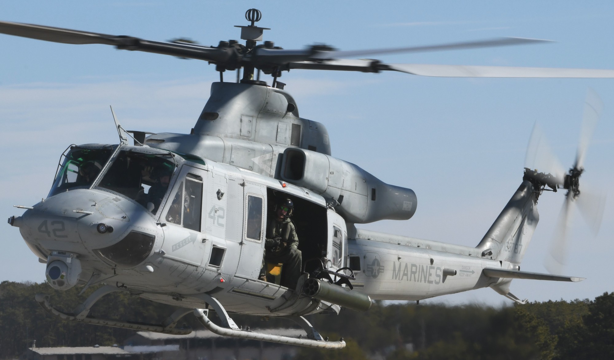 hmla-773 red dog marine light attack helicopter squadron uh-1y venom gabreski angb new york 78