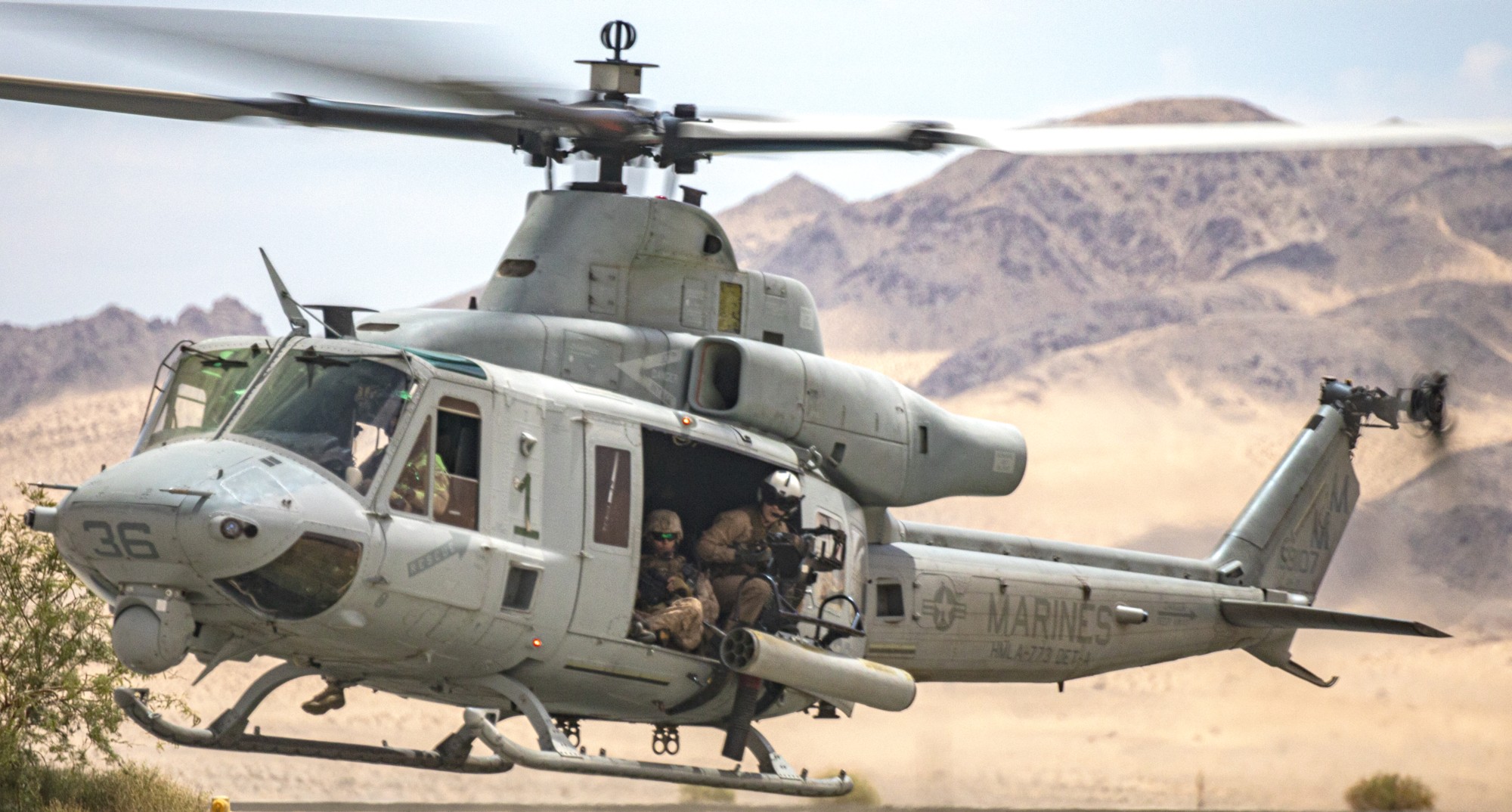 hmla-773 red dog marine light attack helicopter squadron uh-1y venom 79