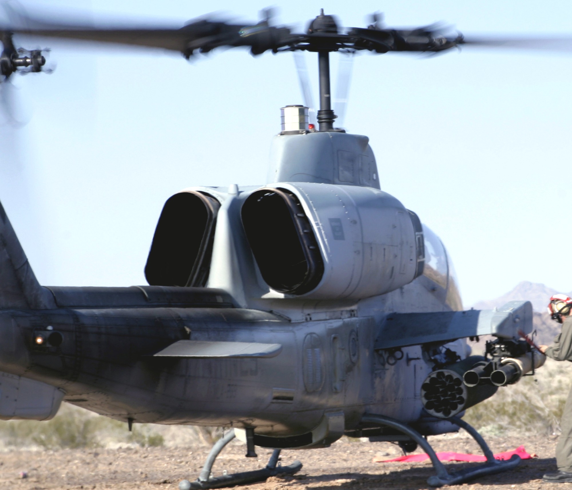 hmla-775 coyotes marine light attack helicopter squadron ah-1w super cobra 08