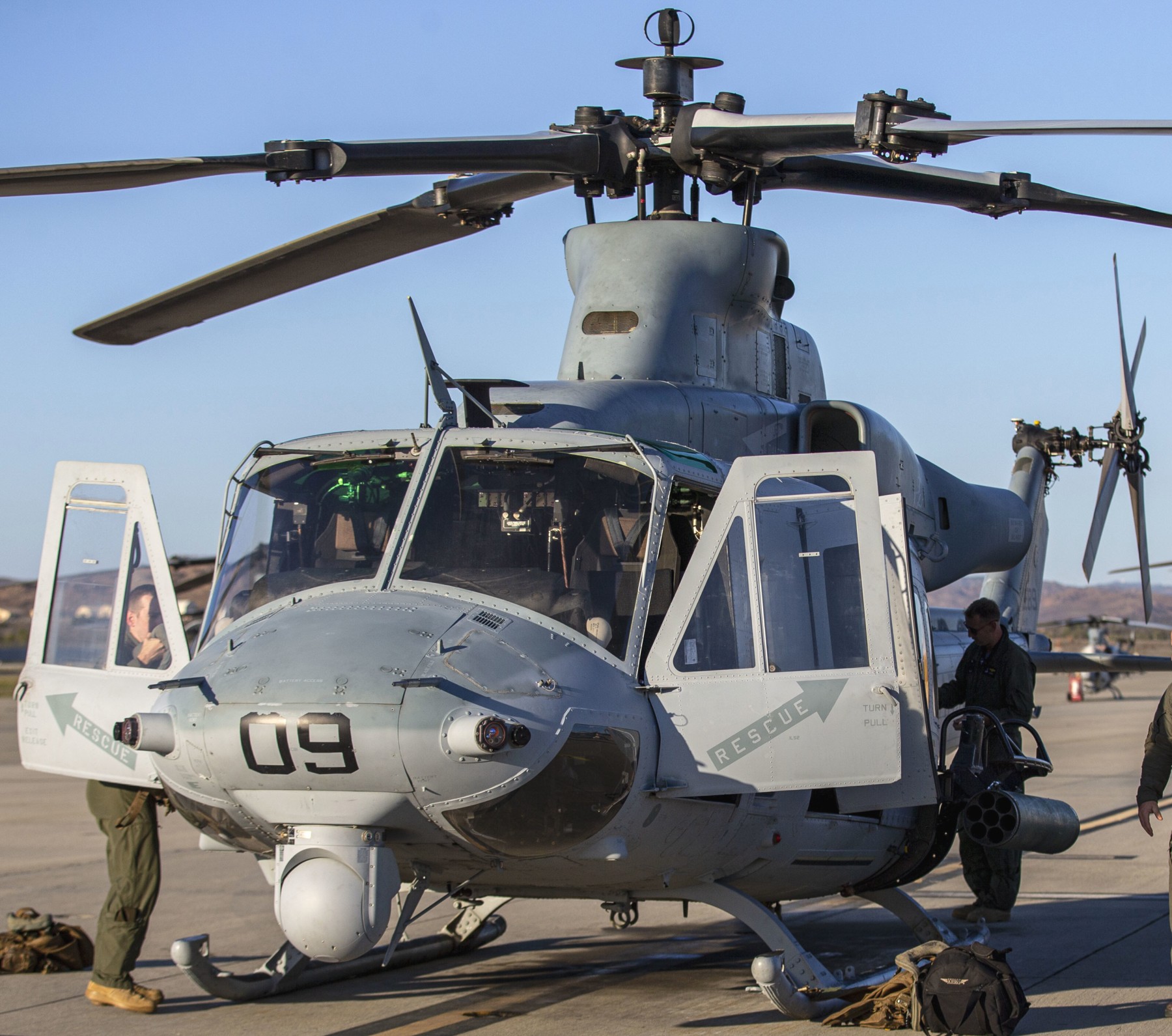 hmla-775 coyotes marine light attack helicopter squadron uh-1y venom 39