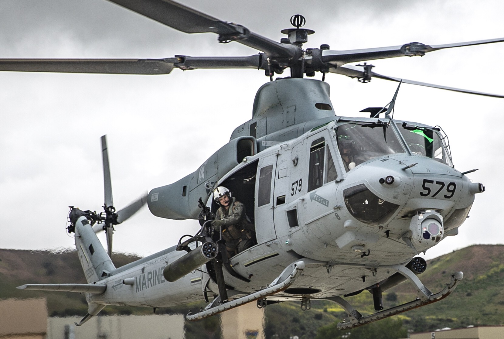 hmlat-303 atlas marine light attack helicopter training squadron uh-1y venom 28