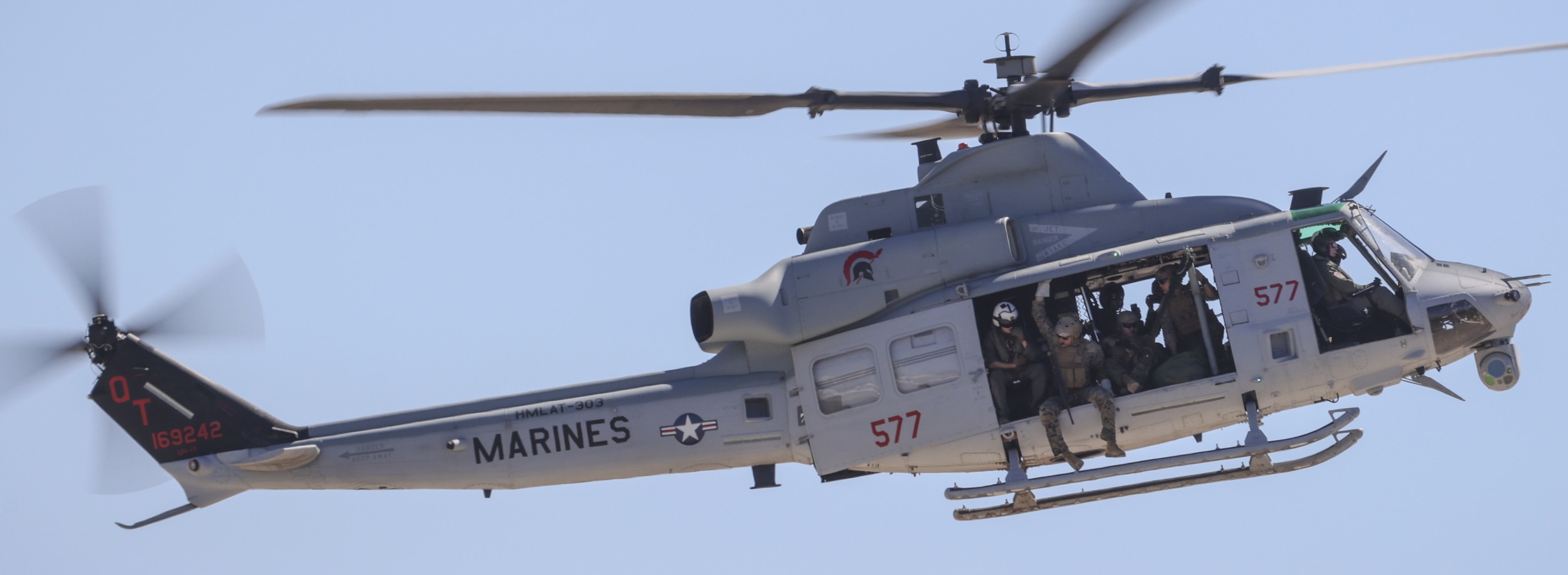 hmlat-303 atlas marine light attack helicopter training squadron uh-1y venom mcas miramar airshow 47