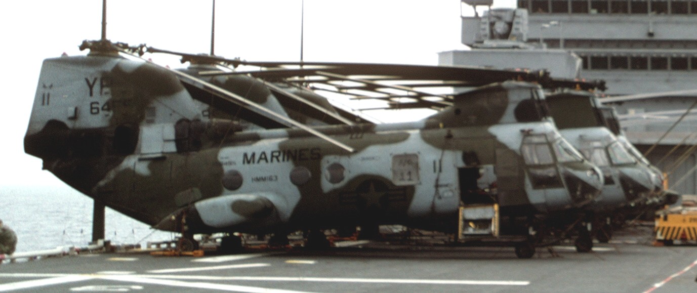 hmm-163 evil eyes marine medium helicopter squadron ch-46e sea knight usmc 56