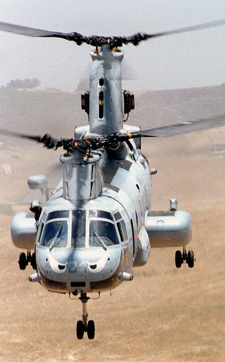 hmm-163 evil eyes marine medium helicopter squadron ch-46e sea knight usmc 64