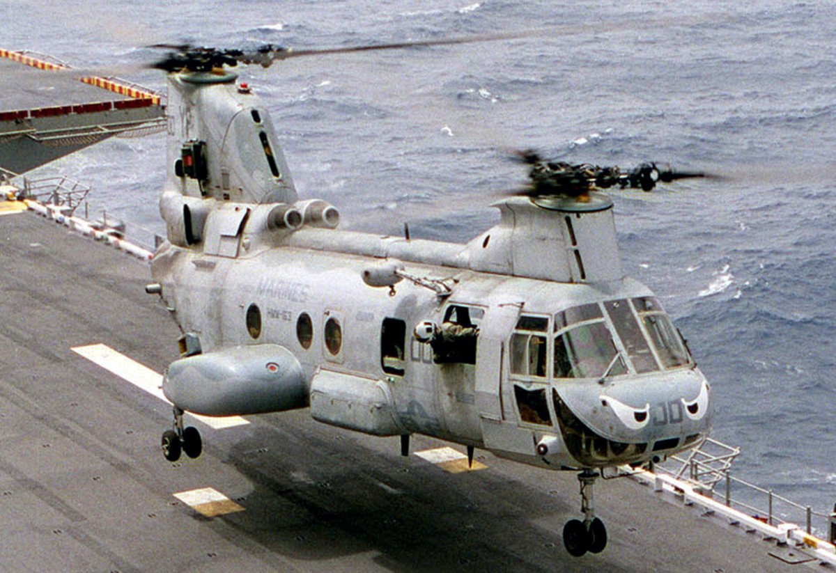 hmm-163 evil eyes marine medium helicopter squadron ch-46e sea knight usmc 65