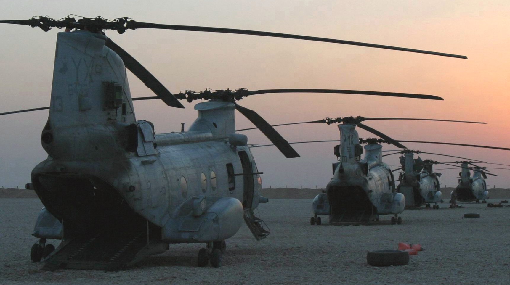 hmm-166 sea elk ch-46e sea knight marine medium helicopter squadron usmc operation iraqi freedom 06