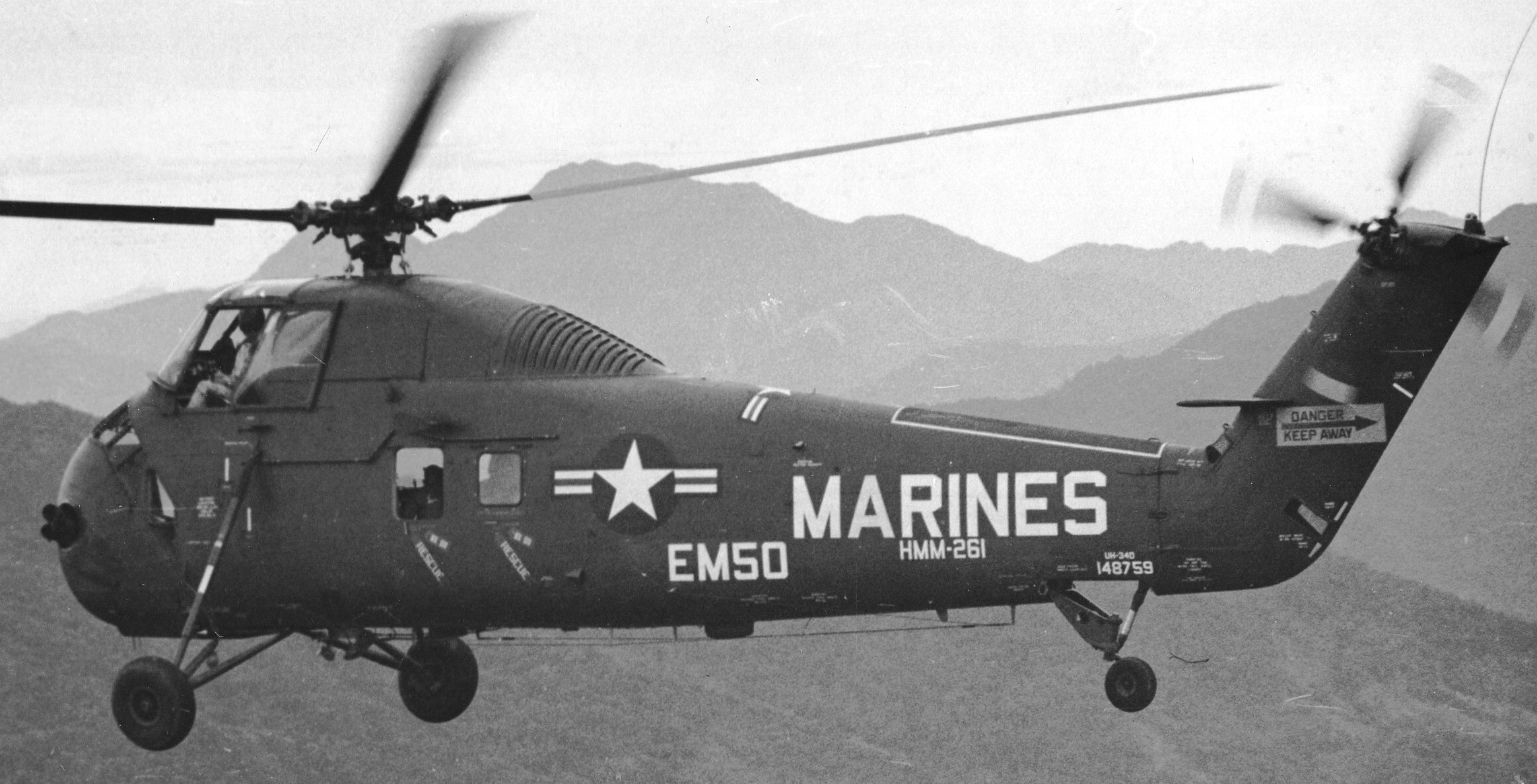 hmm-261 raging bulls uh-34d marine medium helicopter squadron usmc vietnam war 1963 15