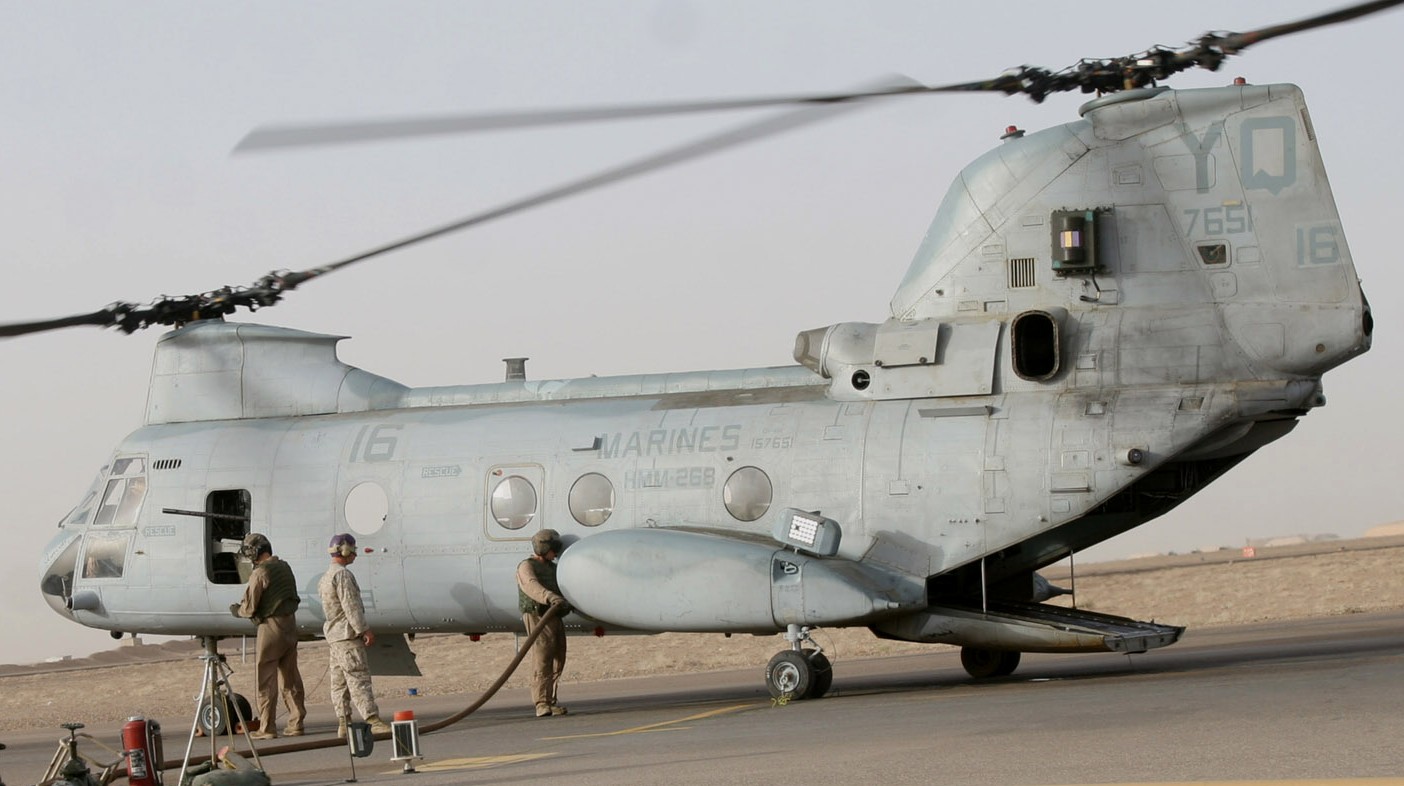 hmm-268 red dragons ch-46e sea knight marine medium helicopter squadron usmc al taqaddum air base iraq 19