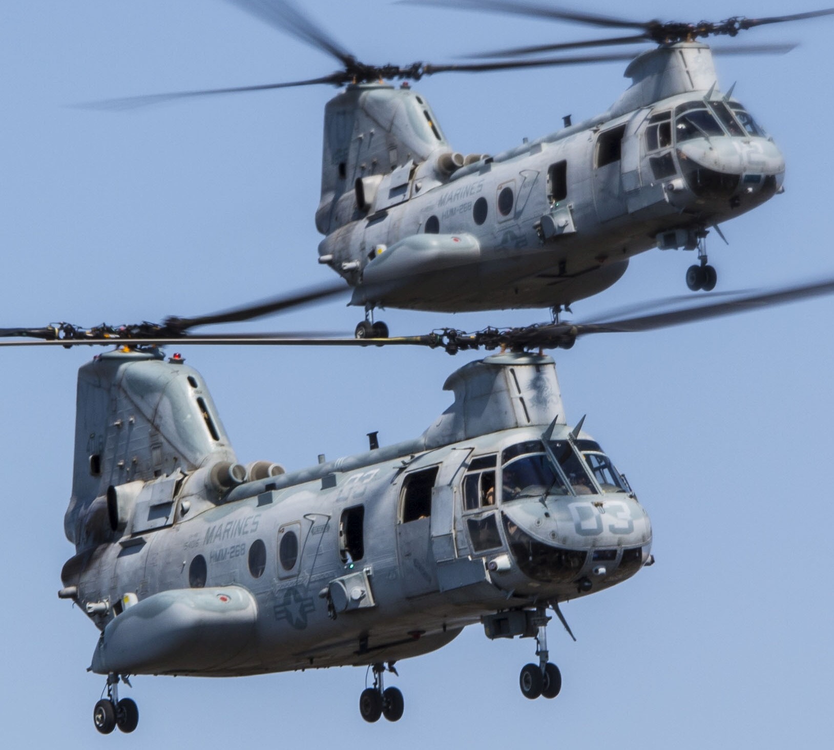 hmm-268 red dragons ch-46e sea knight marine medium helicopter squadron usmc fort hunter liggett 96