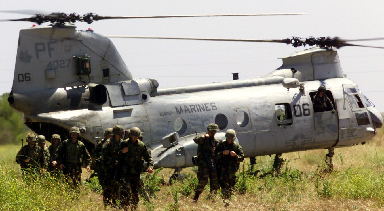 hmm-364 purple foxes ch-46e sea knight marine medium helicopter squadron usmc camp pendleton 03