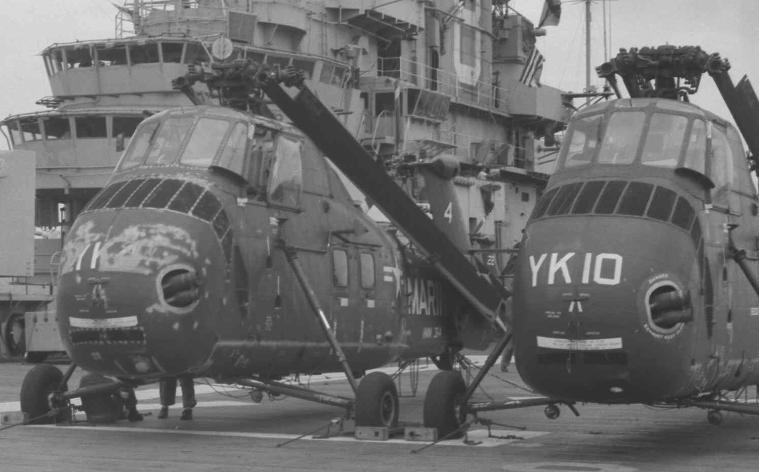 hmm-364 purple foxes uh-34 seahorse marine medium helicopter squadron usmc vietnam war 111