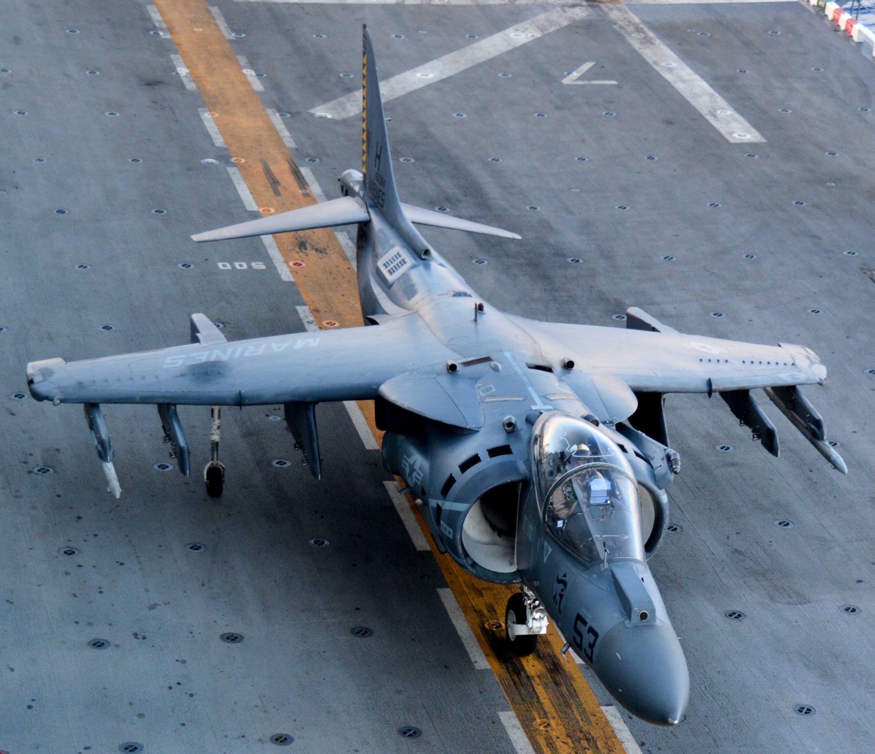 vma-542 tigers marine attack squadron usmc av-8b harrier ii uss peleliu lha-5 20