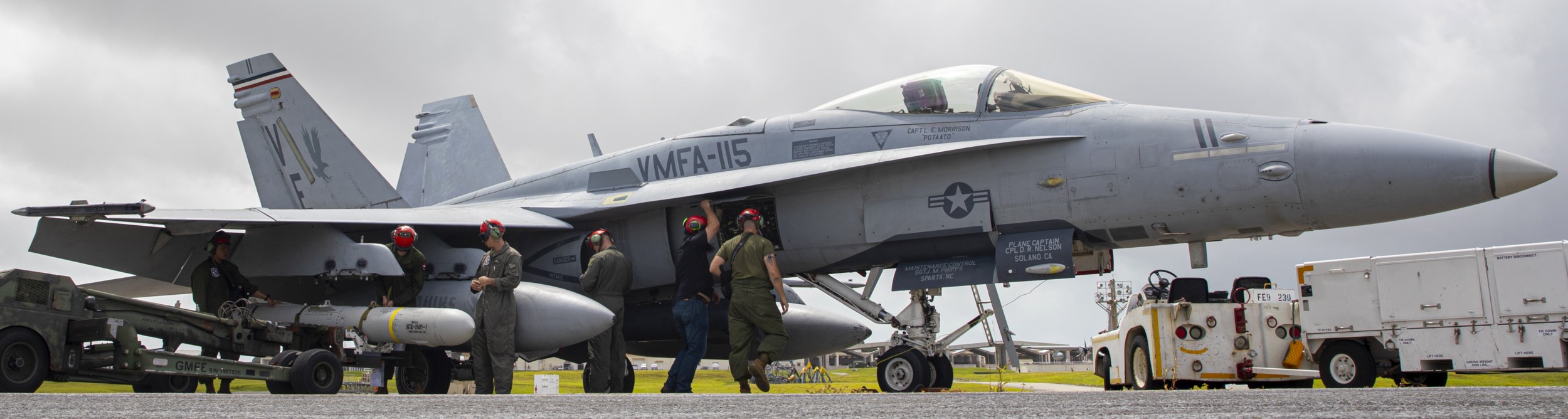 vmfa-115 silver eagles marine fighter attack squadron f/a-18c hornet agm-84 harpoon missile 278