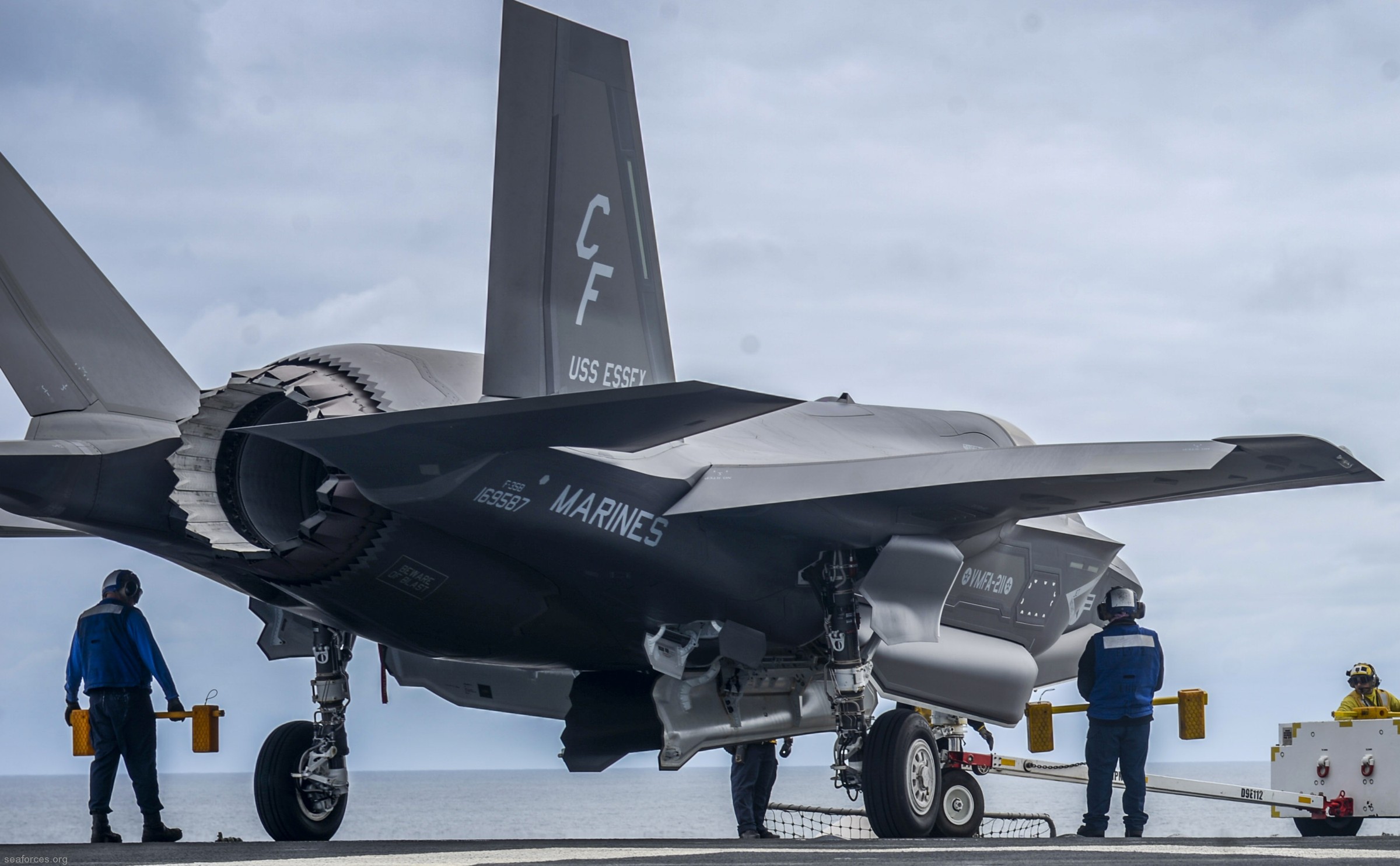 vmfa-211 avengers f-35b lightning ii jsf marine fighter attack squadron 46