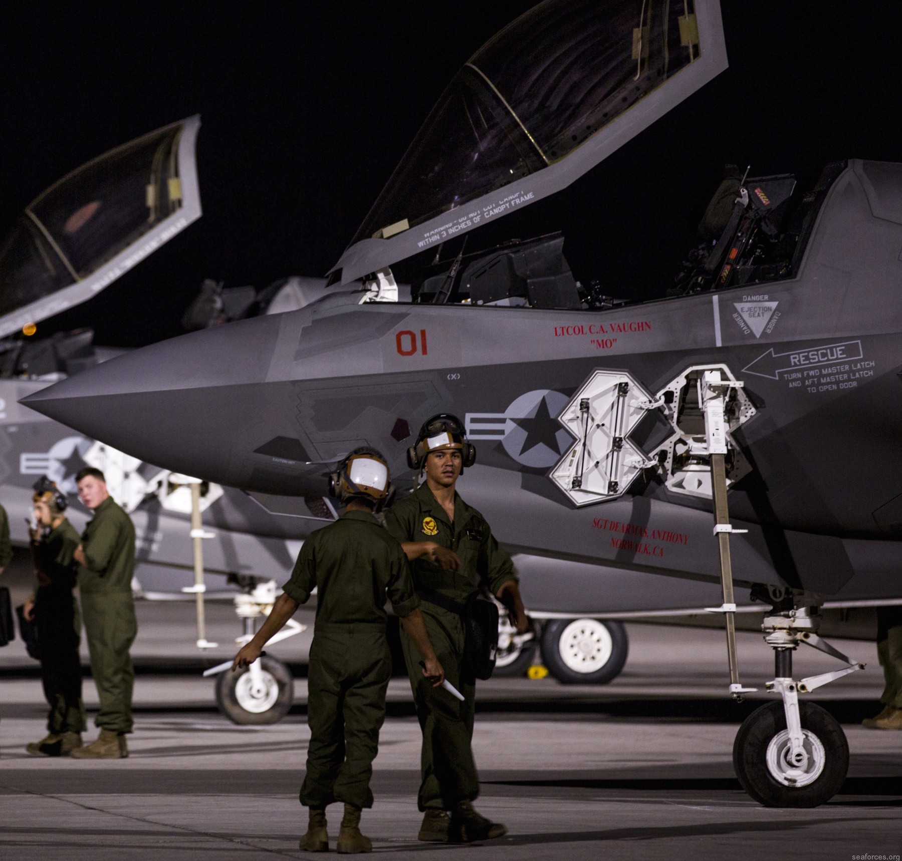 vmfa-211 avengers f-35b lightning ii jsf marine fighter attack squadron 91