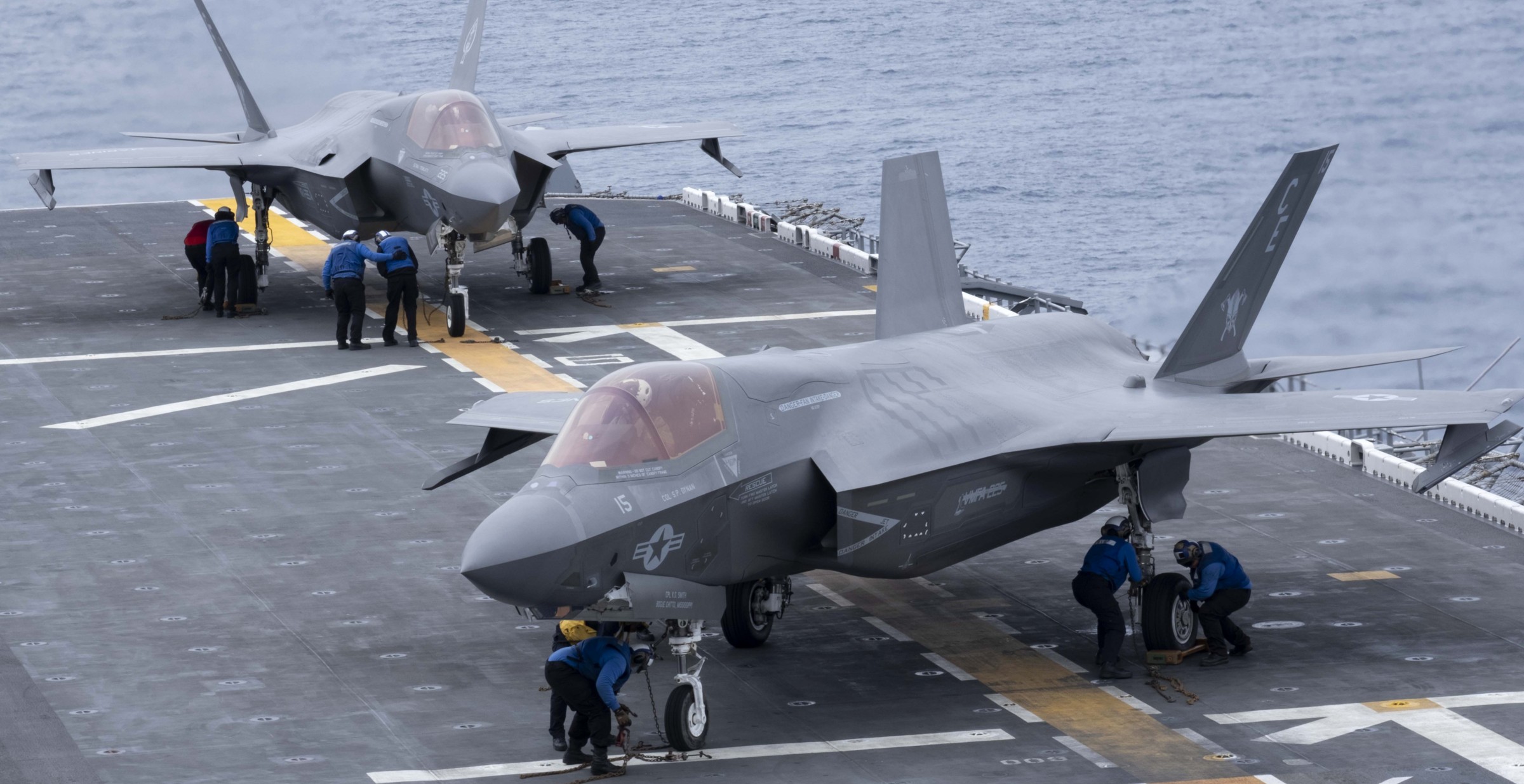 vmfa-225 vikings marine fighter attack squadron f-35b lightning ii lhd-4 uss boxer 27