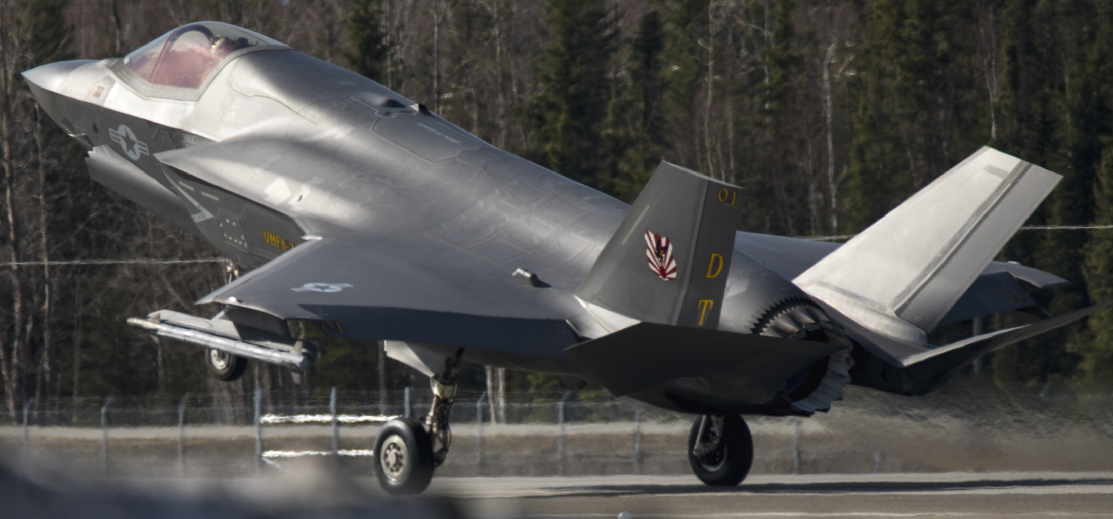 vmfa-242 bats marine fighter attack squadron f-35b lightning ii exercise red flag alaska 45