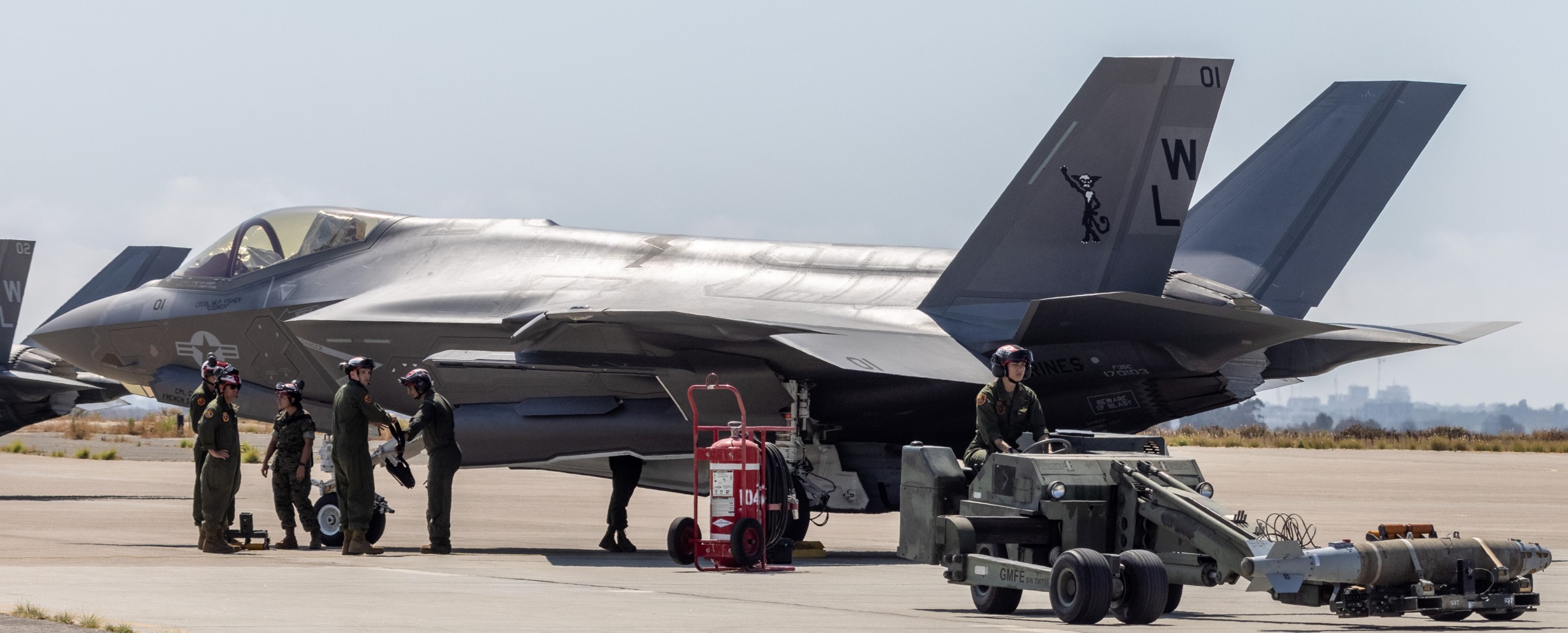 vmfa-311 tomcats marine fighter attack squadron f-35c lightning ii bomb load 09