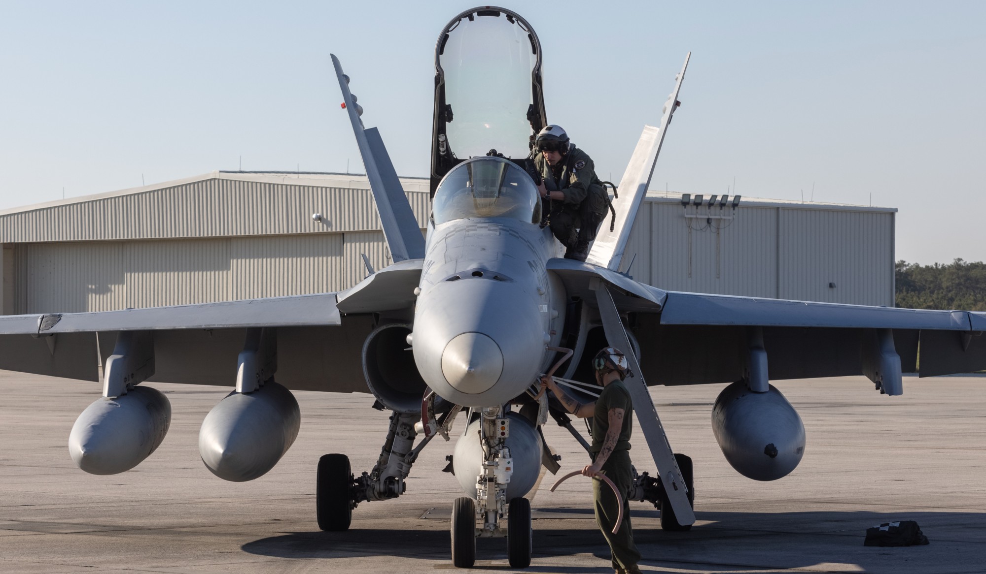 vmfa-312 checkerboards marine fighter attack squadron f/a-18c hornet returning mcas beaufort 2023 201