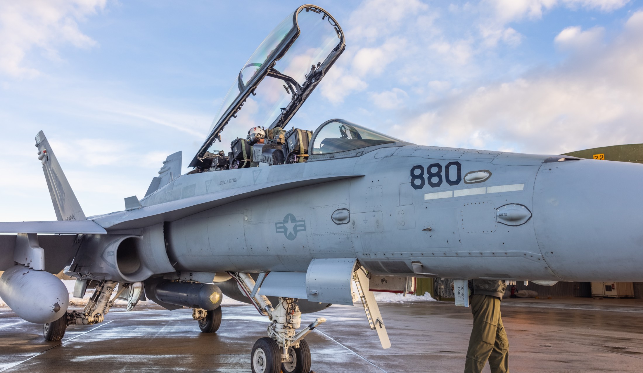 vmfa-312 checkerboards marine fighter attack squadron f/a-18d hornet nato exercise nordic response 2024 214