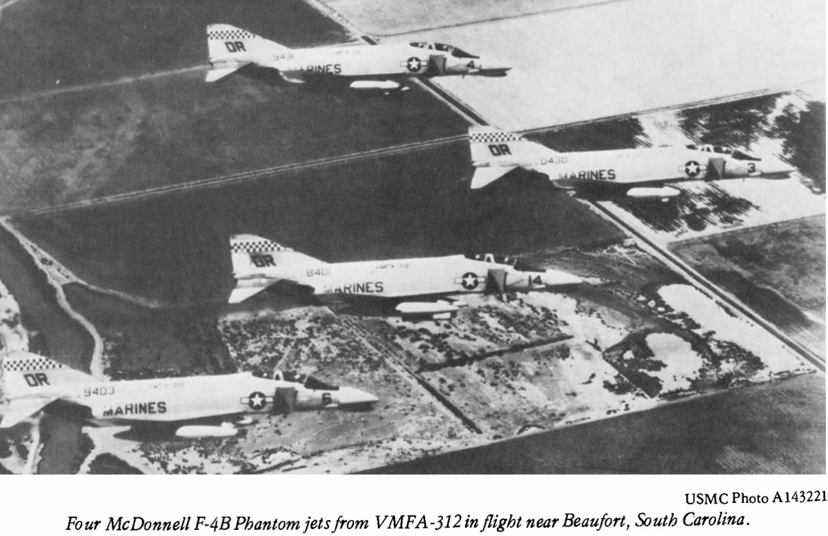 vmfa-312 checkerboards f-4b phantom ii mcas beaufort 236