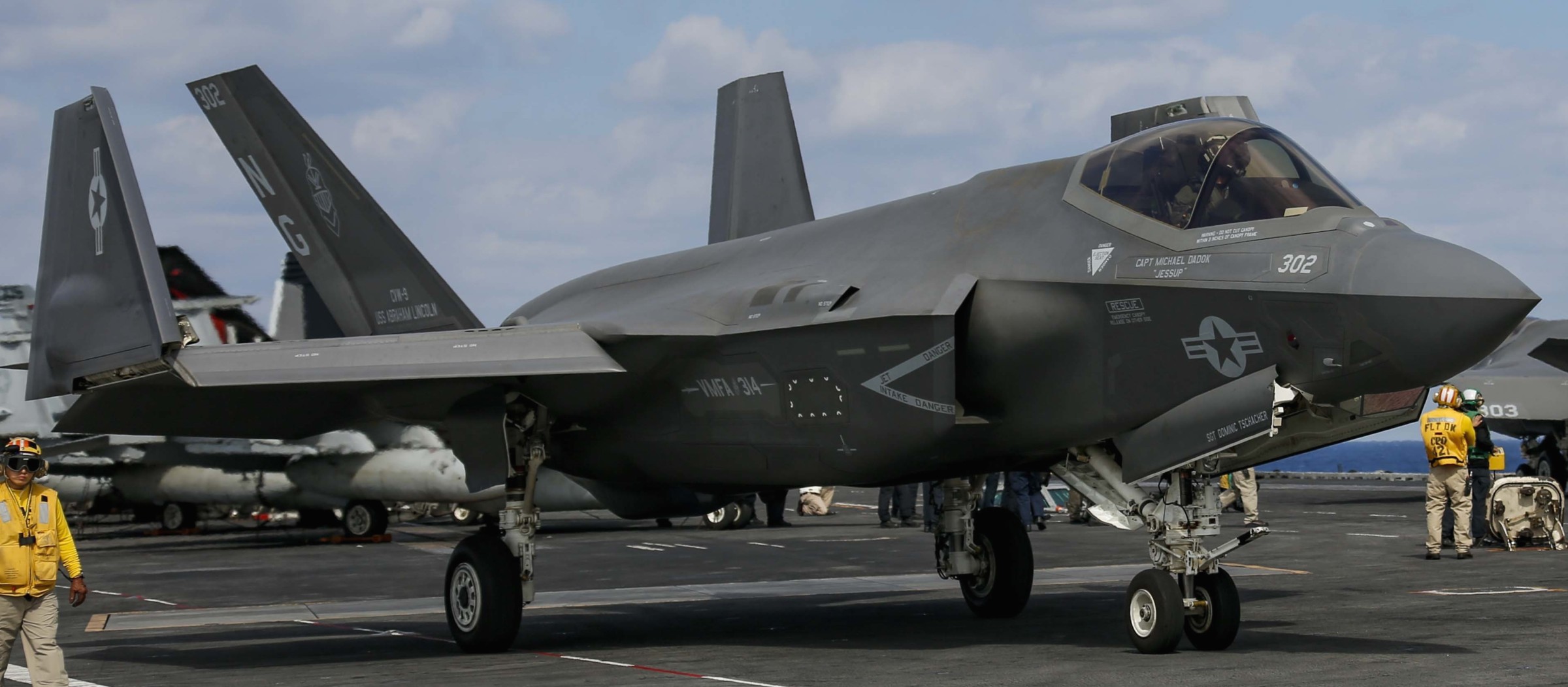 vmfa-314 black knights marine fighter attack squadron f-35c lightning ii 132