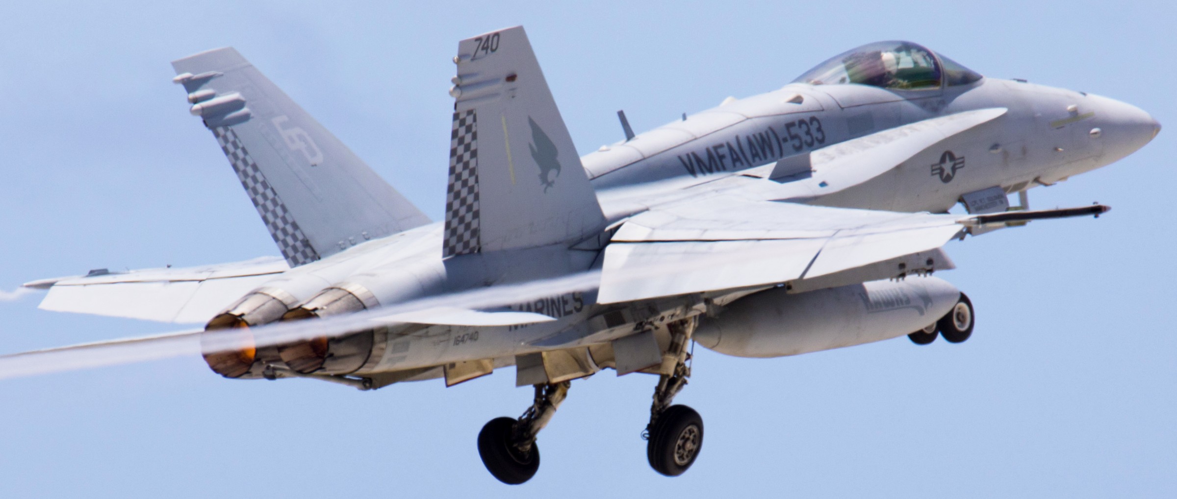 vmfa(aw)-533 hawks marine fighter attack squadron f/a-18c hornet andersen afb guam 121