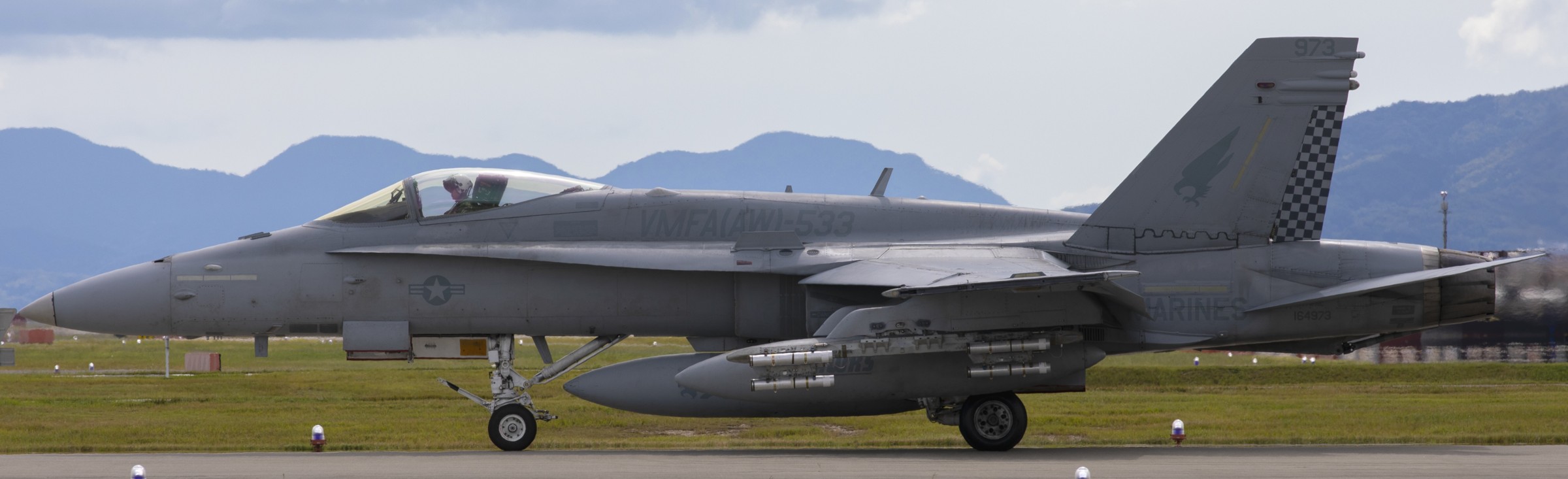 vmfa(aw)-533 hawks marine fighter attack squadron unit deployment program iwakuni japan 134