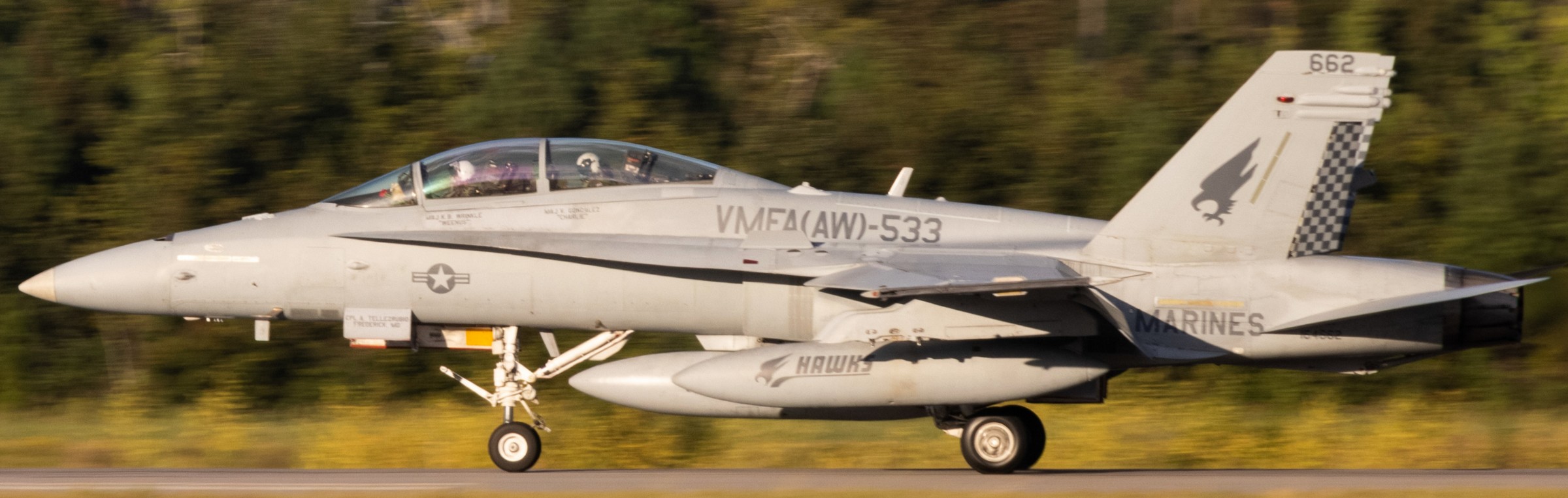 vmfa(aw)-533 hawks marine fighter attack squadron f/a-18d hornet returning mcas beaufort 2022 136