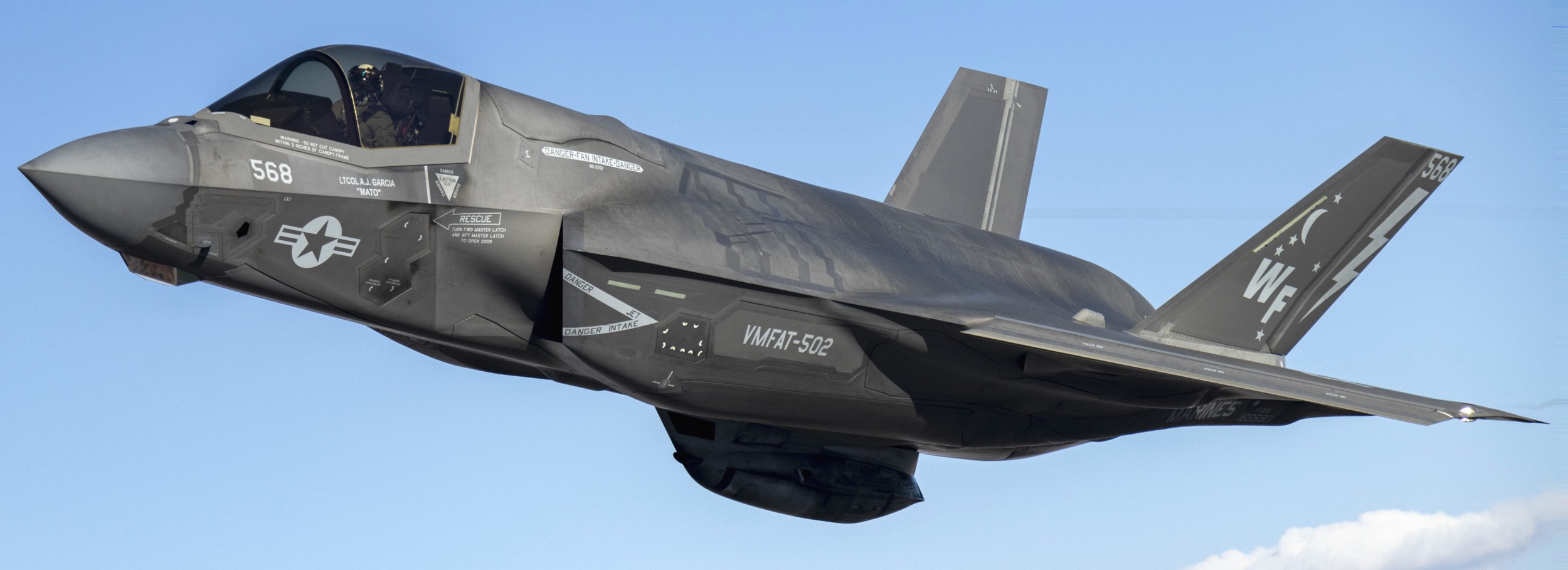 vmfat-502 flying nightmares marine fighter attack training squadron f-35b lightning ii mcas miramar california 15