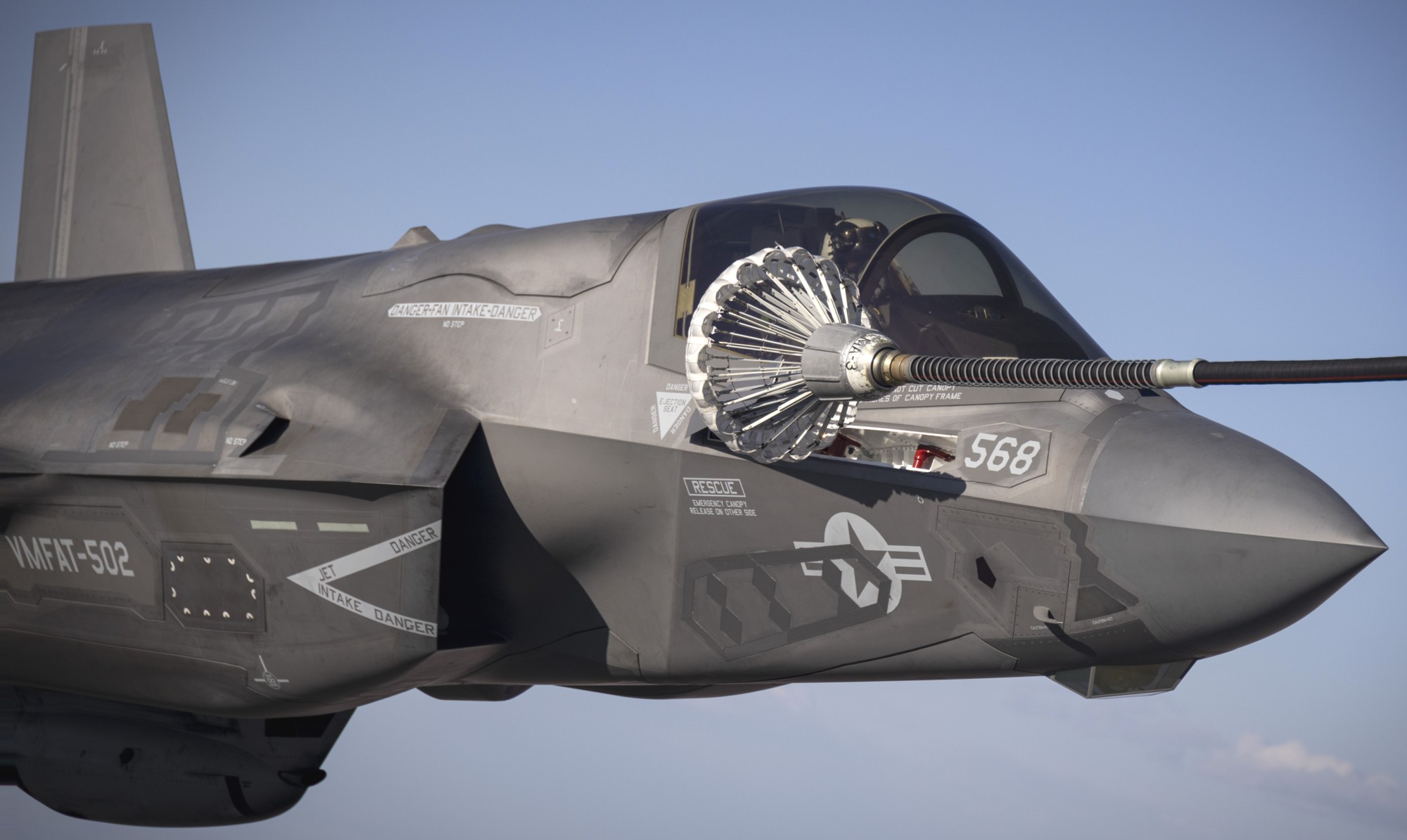 vmfat-502 flying nightmares marine fighter attack training squadron f-35b lightning ii aerial refueling 16